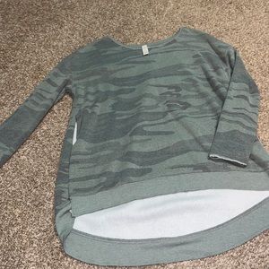 Camo long sleeve with slits on side.